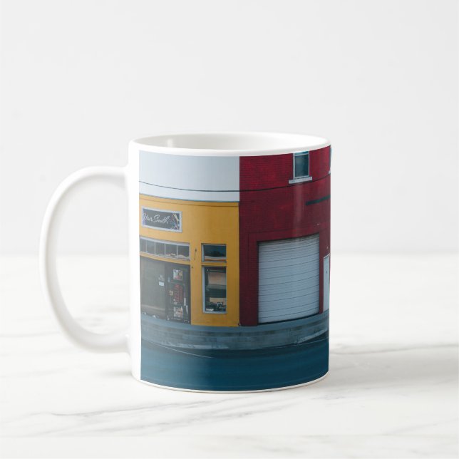 MUG PORTES DE GARAGE BLANC FERMÉES EN JOURNÉE (Gauche)
