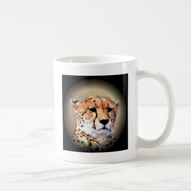Mug Portrait de guépard au clair de lune : la grâce de (Droite)