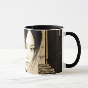 Mug Portrait d'une femme asiatique vintage