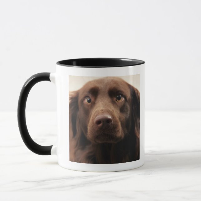 Mug Portrait d'une jeune femelle appréhensive (Gauche)