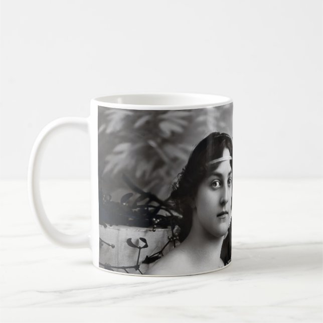 Mug Portrait intemporel de mère et fille  (Gauche)