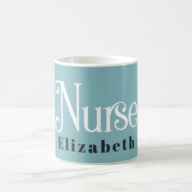 Mug Praticien en soins infirmiers moderne Monogramme M (Centre)