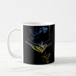 Mug Pray For Ukraine, Réaliste Couple Holding Hands 2