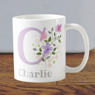 Mug Premier nom initial plus Charlie avec fleurs