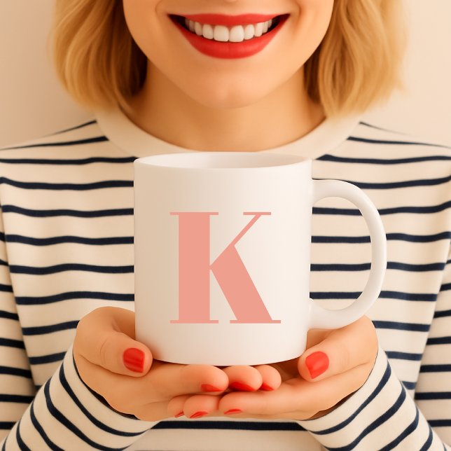 Mug Première lettre | Monogram Modern Stylish Trendy (Créateur téléchargé)