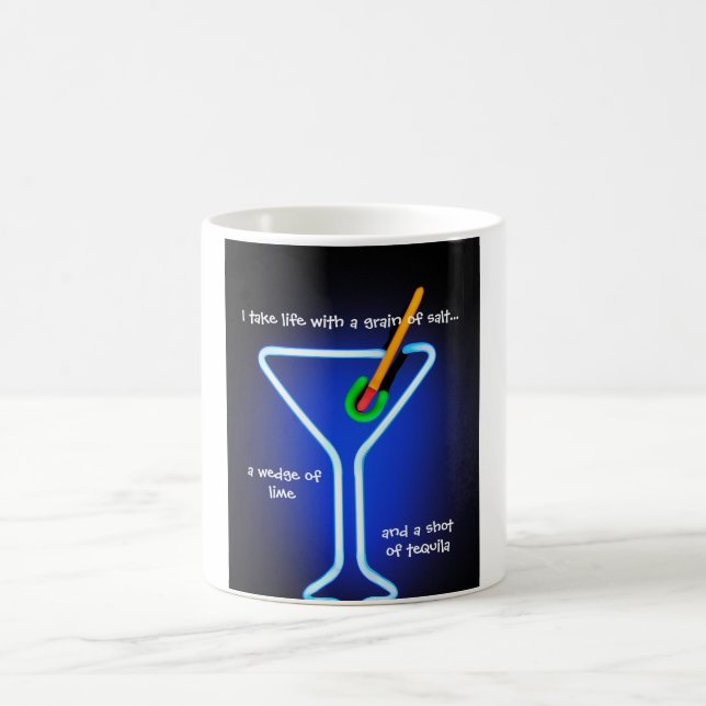 Mug Prenez la vie avec un grain de sel (Centre)