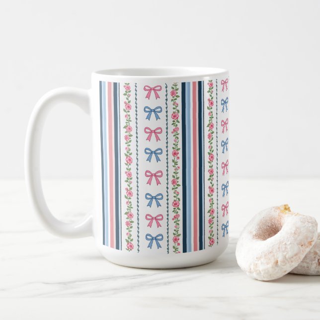 Mug Preppy Blue Pink Bows Florals Striped Coquette (Avec donut)