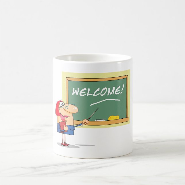 Mug Professeur de dessin animé drôle Bienvenue à l'éco (Créateur téléchargé)