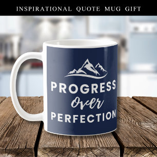 Mug Progrès par rapport à la perfection citation de mo