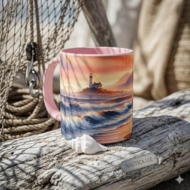 Mug Promenade romantique au coucher du soleil dans un  (Romantic Coastal Sunset Lighthouse Walk Mug)