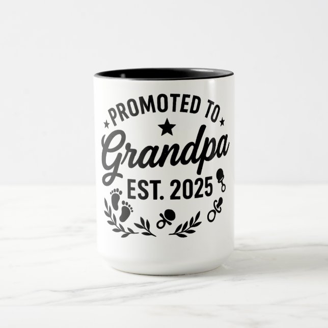 Mug Promu à Grand-père EST. 2025 (Centre)