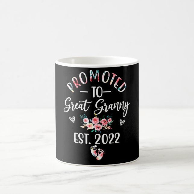 Mug Promu À Great Granny EST 2022 (Centre)