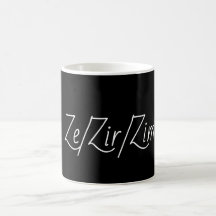 Mug Pronoun noir (ze/zir/zim)