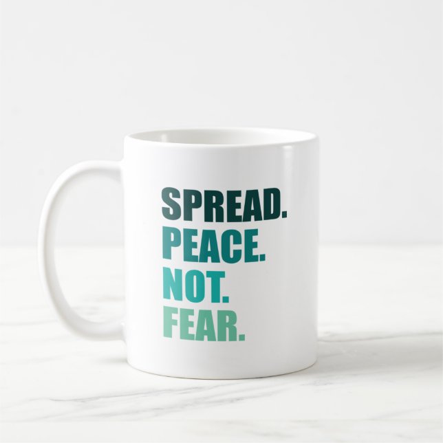 Mug Propager la paix sans craindre le texte vert (Gauche)