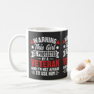 Mug Protégée Par Une Fille De Vétéran Fière