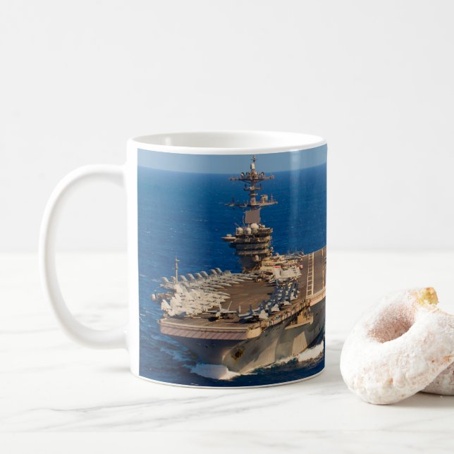 Mug PUISSANCE MARITIME - Bateaux de la marine américai (Avec donut)