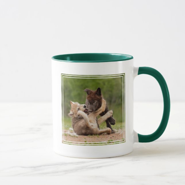 Mug Pups de loup gris luttant (Droite)