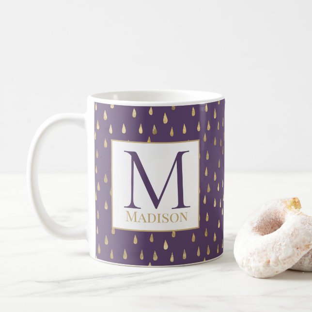 Mug Purple Gold Raindrop Moderne Monogramme tendance (Avec donut)