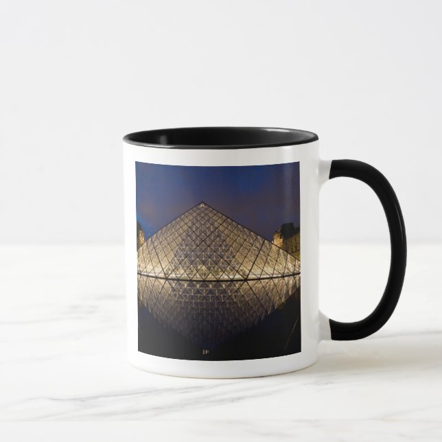 Mug Pyramide du Louvre par l'architecte I.M. Pei à (Droite)