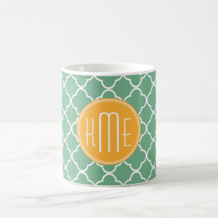 Mug Quatrefoil vert turquoise chic avec le monogramme