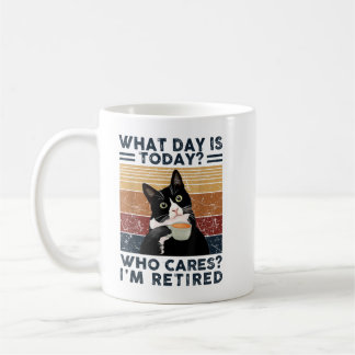 Mug Quel jour est aujourd'hui qui s'intéresse Je suis