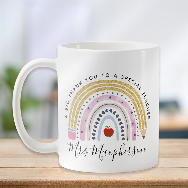 Mug Rainbow Apple Monogram Enseignant Merci Cadeau (Créateur téléchargé)