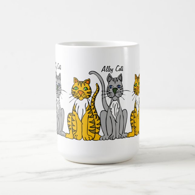 Mug Rangée mignonne drôle des chats d'allée de bande (Centre)
