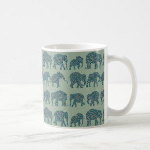 Mug Rangées des éléphants de Paisley sur Sage Green Co