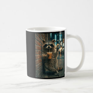 Mug Raton laveur buvant du café glacé rock on mème drô