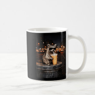 Mug Raton laveur drôle buvant du café glacé mème anima