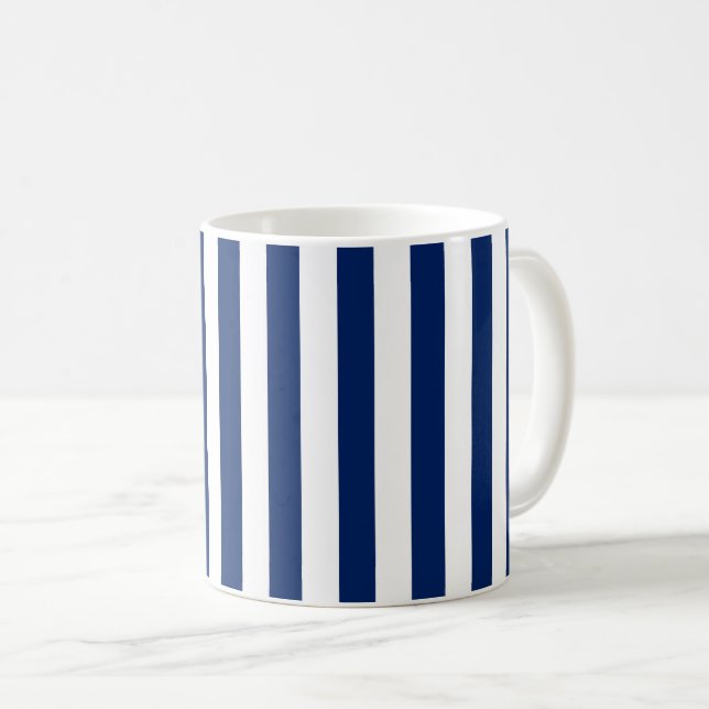 Mug Rayures verticales bleu marine et blanc (Devant droit)