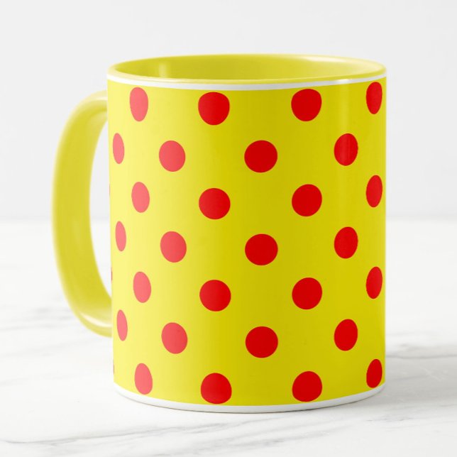 Mug Red On Yellow Polka Dots Pattern Design  (Créateur téléchargé)
