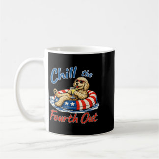 Mug Refroidir le quatrième drôle de Goldendoodle amate