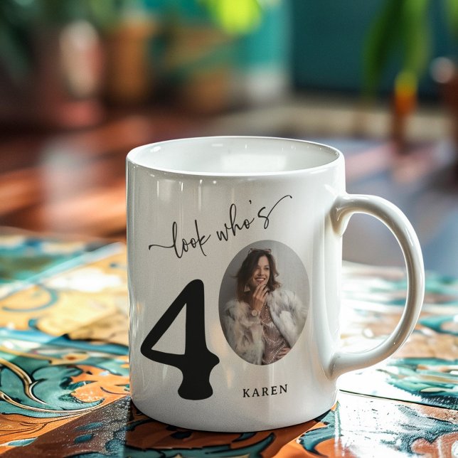 Mug 'Regarde qui a 40 ans' 40e anniversaire élégant (Créateur téléchargé)