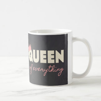 Mug Reine de tableau de tout conception des textes