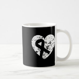 Mug Répandre l'amour avec un cœur graphique et un ruba