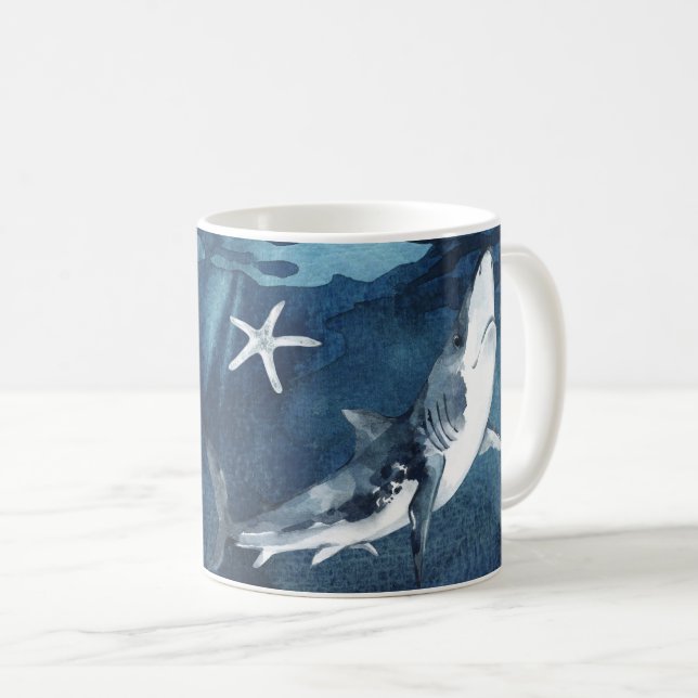 Mug Requin gris et blanc dans l'Océan bleu (Devant droit)