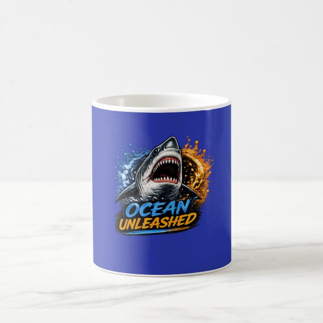 Mug Requin Ocean Unleashed – Éclaboussure audacieuse b (Centre)