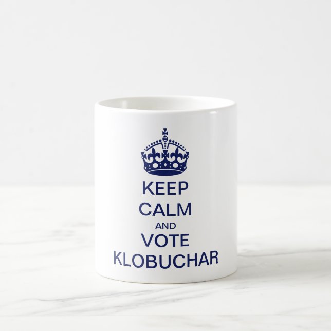 Mug Restez calme et votez Klobuchar (Centre)