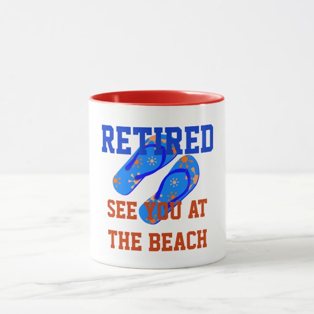 Mug Retraité - À vous voir à la plage (Centre)