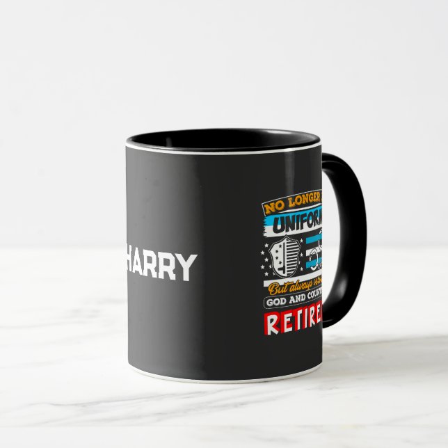 Mug Retraité de la police. N'est plus en uniforme (Devant droit)