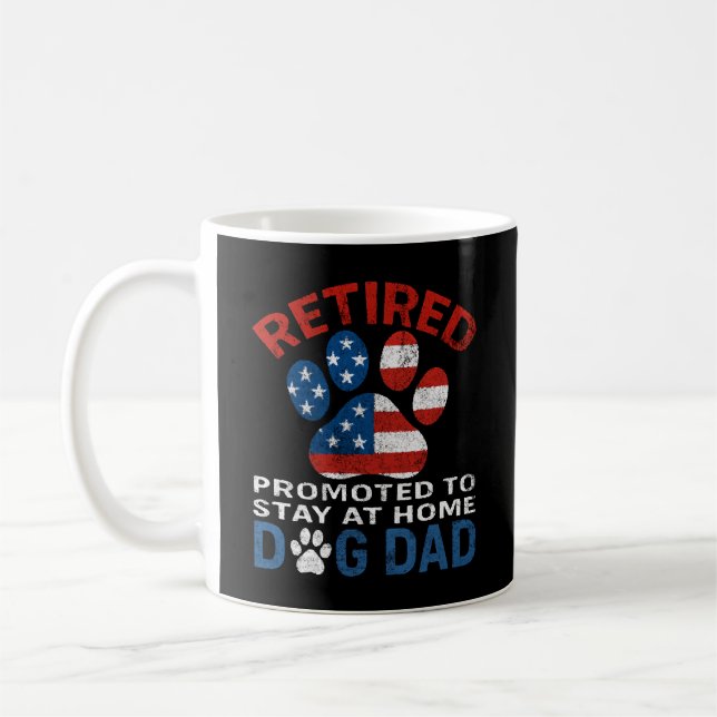 Mug Retraité Promu Papa Chien à la Maison (Gauche)