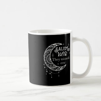 Mug Rétro 1692 Ils Ont Manqué Une Sorcière Salem 1692