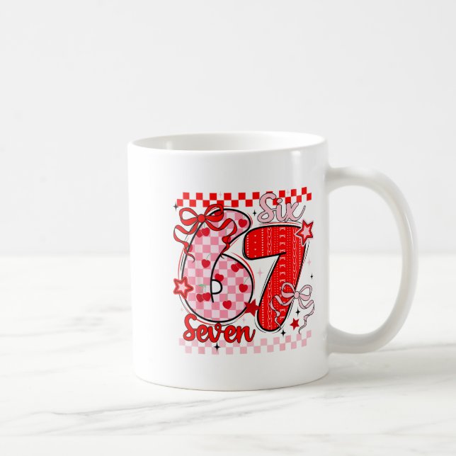 Mug Retro à carreaux Saint-Valentin Six Sept Mème 67 V (Droite)