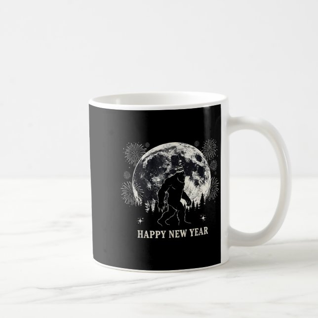 Mug Retro Happy New Year 2026 Bigfoot Night New Years  (Droite)