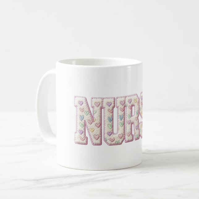 Mug Retro Nurse Valentine , Faux Yarn Heart Coquette (Devant gauche)