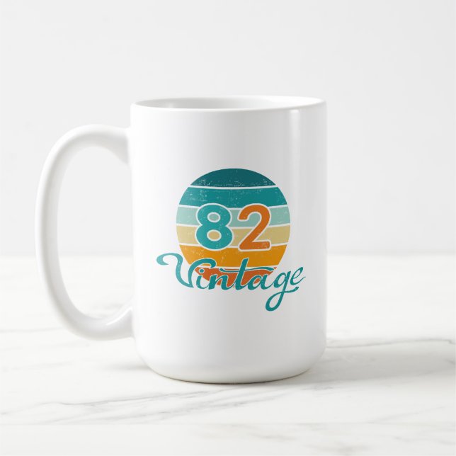 Mug Retro Sunset 82 Vintage Distressed (Gauche)