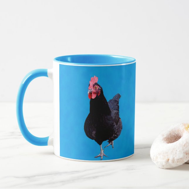Mug Rooster Noir Sur Arrière - plan Bleu, (Avec donut)