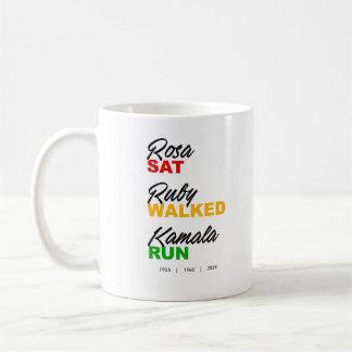 Mug Rosa Sat Ruby Marche Kamala Run Texte