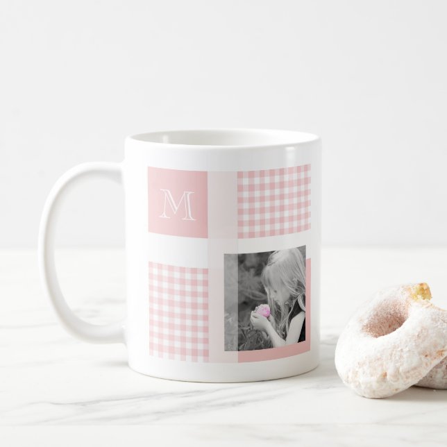 Mug Rose Ajouter Votre Photo En vichy Monogramme Moder (Avec donut)